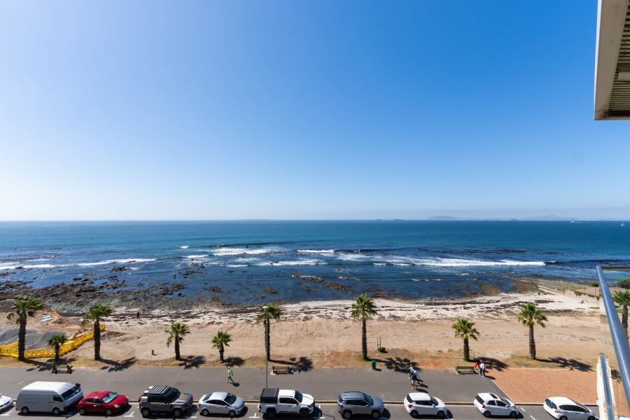 3 Bedroom Property for Sale in Mouille Point Western Cape